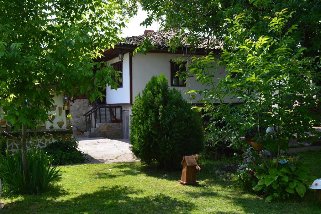 The Old House Guest House Obedinenie Ruang foto