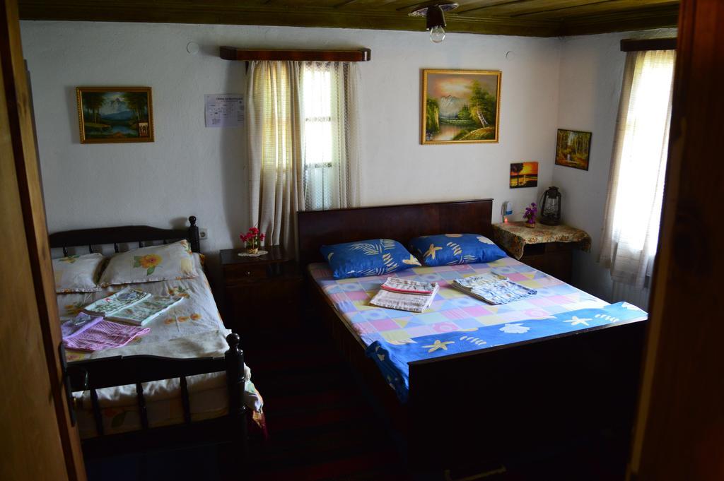The Old House Guest House Obedinenie Ruang foto